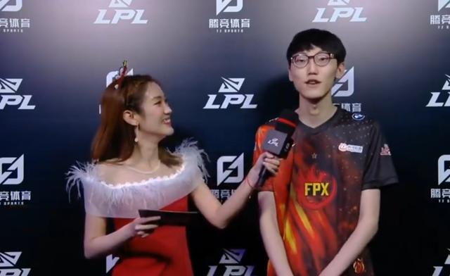 而是对全队 而是对全队