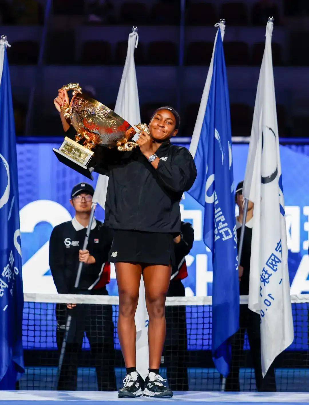 然有些迟缓 然有些迟缓