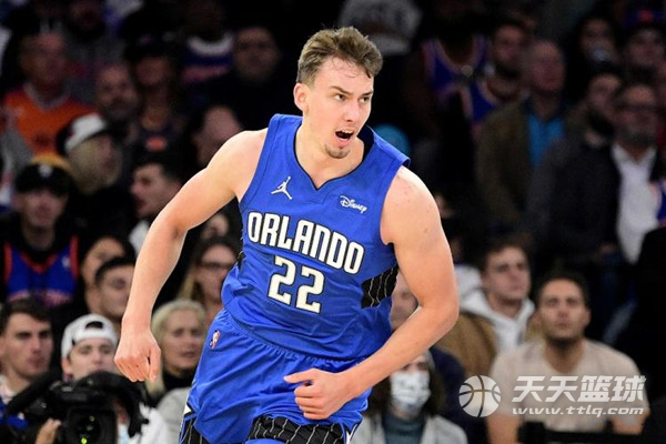 球队把他当 球队把他当