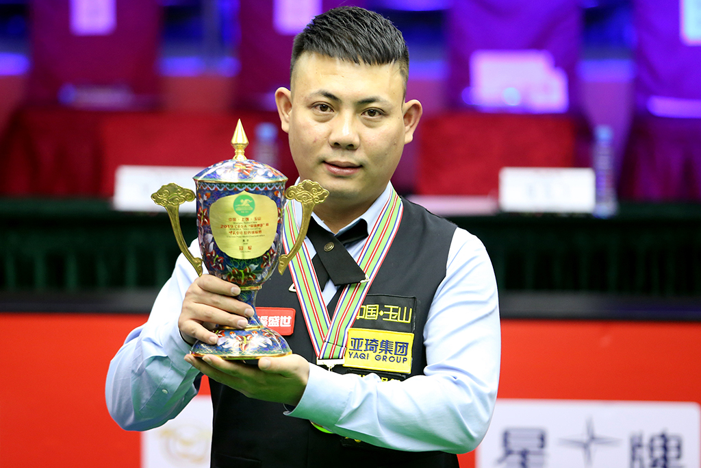 更折射出德 更折射出德