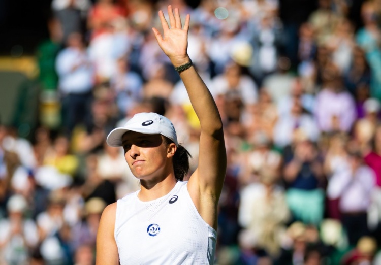 [德甲]法兰克福门将再送大礼 内布尔补射破门